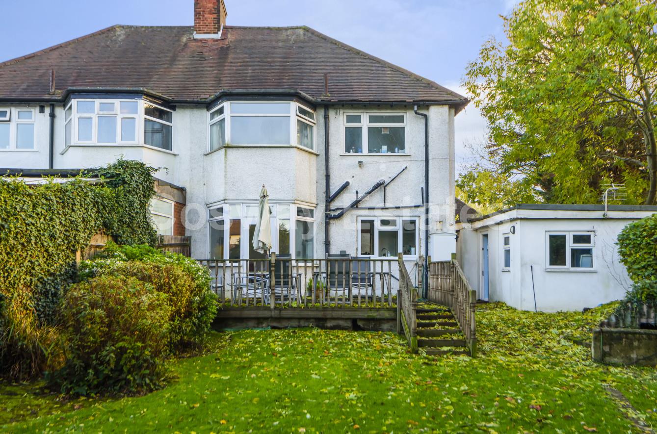 Sydney Grove, London